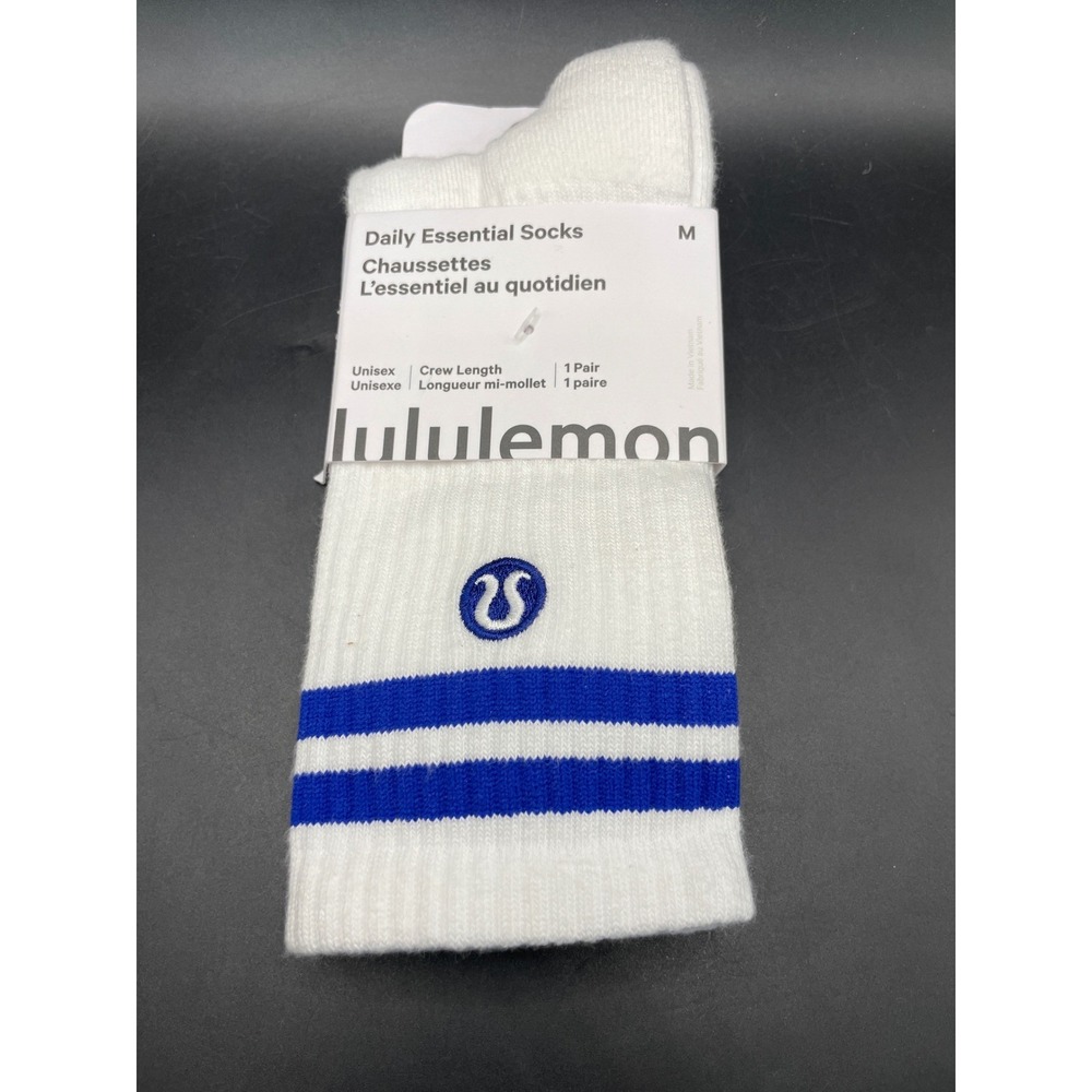 Lululemon Daily Essential Crew Socks White Blue Varsity Stripe Unisex Size M NWT